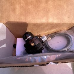 Fuelab fuel pressure regulator