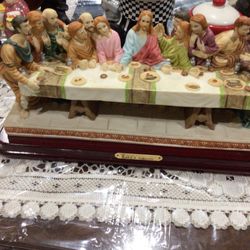 Beautiful Hand Painted Last Supper Decor Item