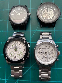 Mens watch lot