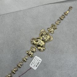 10kt, Teddy Bear Bracelet 14.1g,  8”