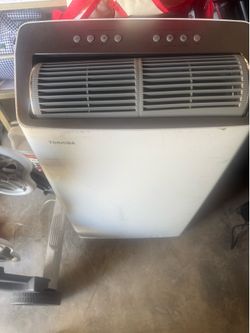 Portable air condition in good condition