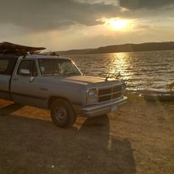 1991 Dodge D150
