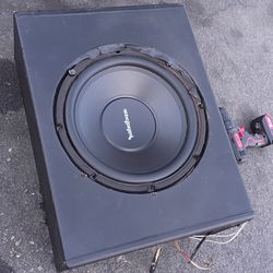 Better clearer pics for 12 inch Rockford fosgate 12 inch sub and original box.