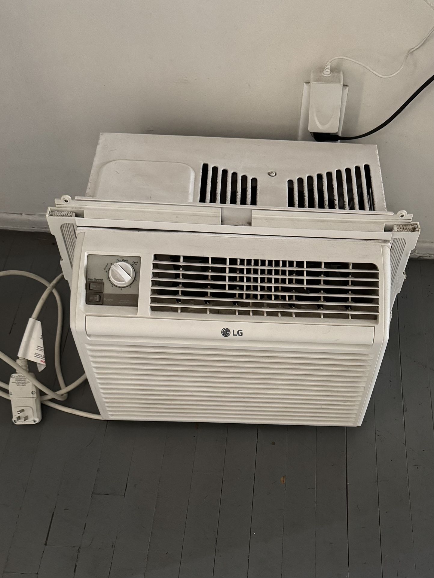 A/C Window Unit
