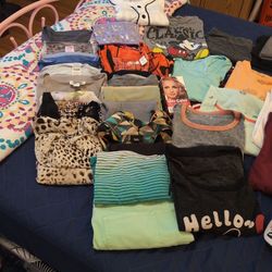 DELIVERY/PICK UP...Miscellaneous Bag Of Women's Clothes