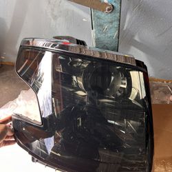 2016 Chevrolet Tahoe Headlights