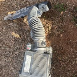 Air Intake Assembly 07-13 Silverado