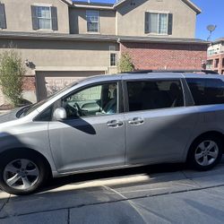 2015 Toyota Sienna