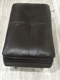 Storage Bench / Ottoman