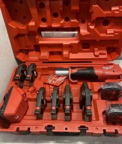 Milwaukee-M18-Press-Tool-kit