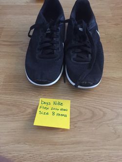 Boys running shoes size 8 men's