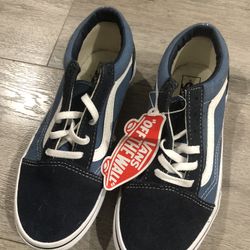 Brand New Low Cut Vans For Kids Size 3 Navy Blue