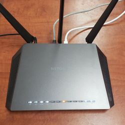 Netgear NIGHTHAWK R7000P AC2300