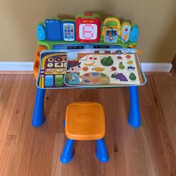 Vtech Kids Learning. Table Like New Condition 
