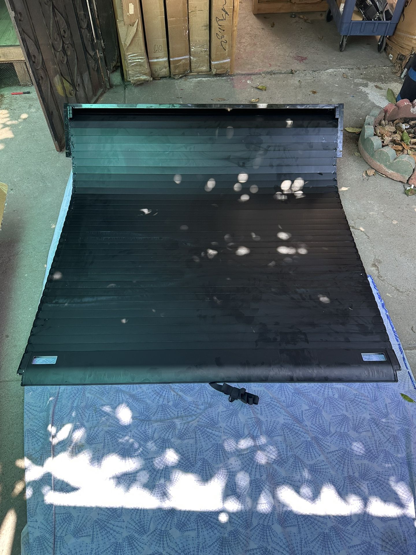 Toyota Tacoma 6ft Retractable Bed Cover Year 2016-2023