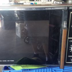 Microwave 