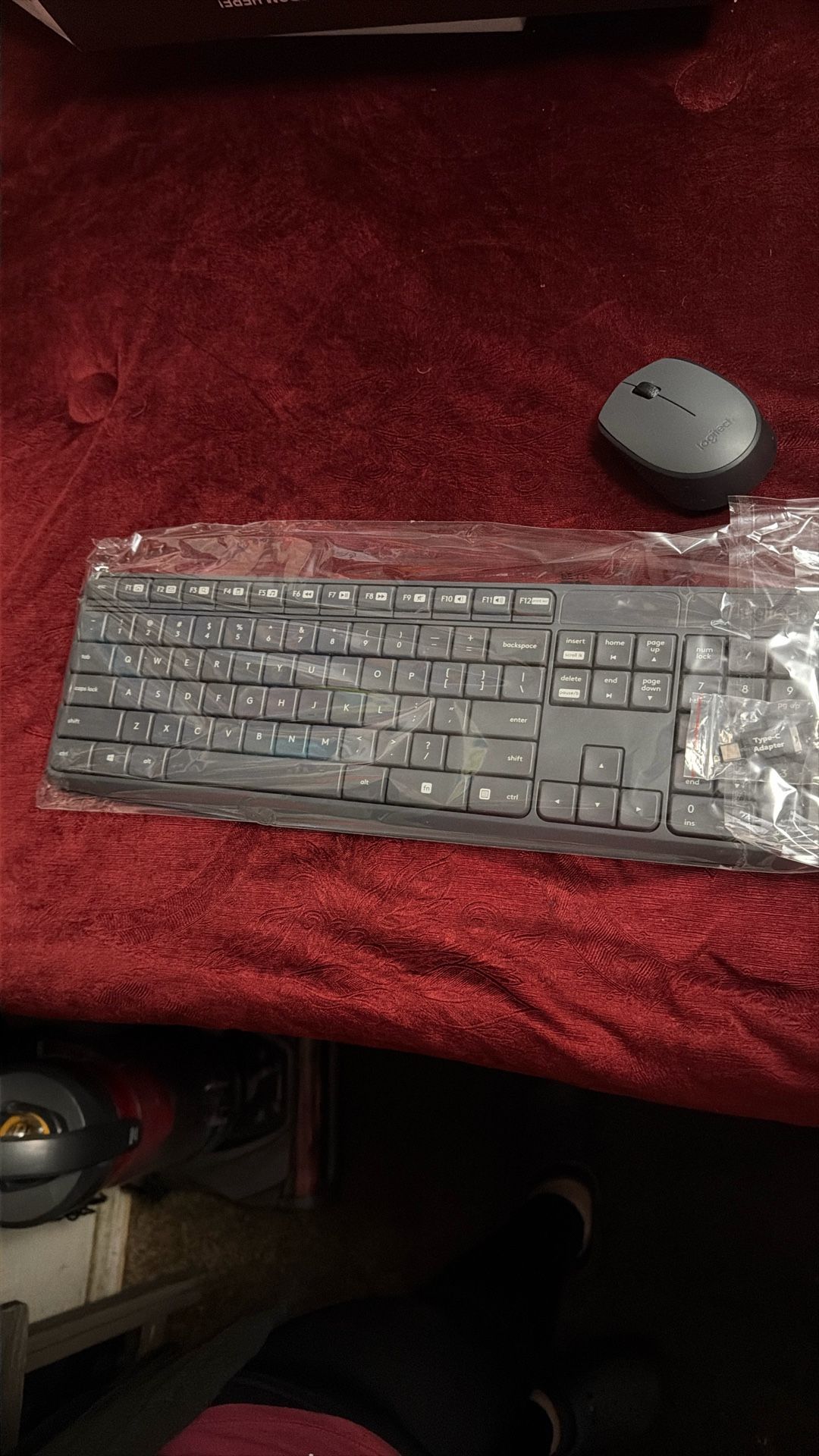 Logitech Wireless Keyboard And Mouse 
