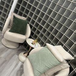 CANMOV Swivel Accent Chair with Armrest, Modern 360 Degree Swivel Barrel Chair with Curve Back and Soft Cushion,Comfy Round Sherpa Teddy Armchair Sing