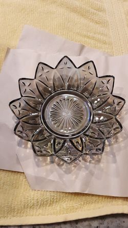 Vintage iridescent carnival glass trinket dish