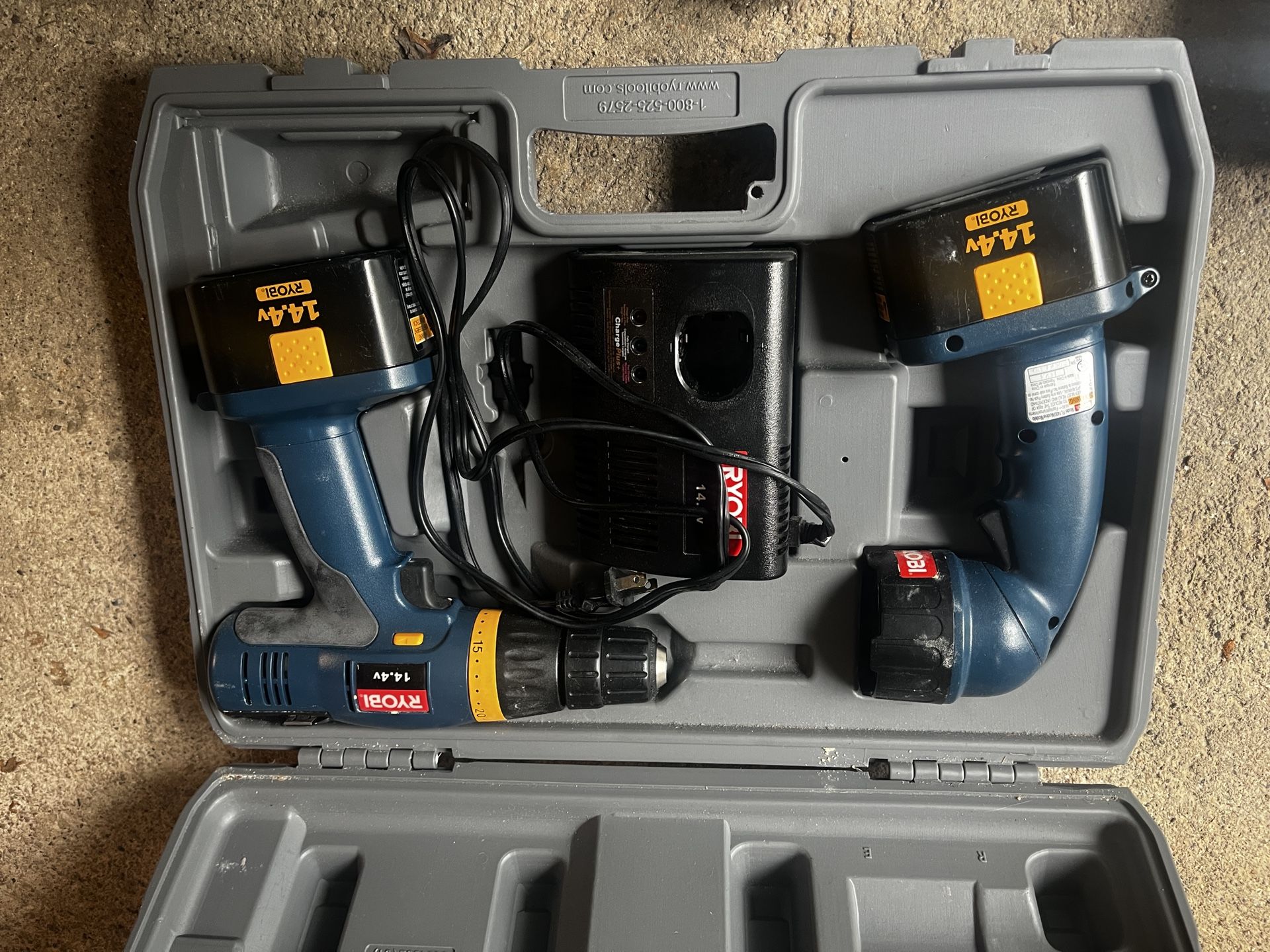 Ryobi Drill, Flashlight And Charger