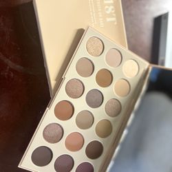 Morphe Eyeshadow Palettes  