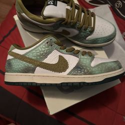 Dunk Low Sb Chameleon 