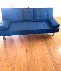 COUCH / BED / BRAND NEW