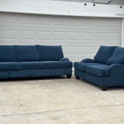 Free Delivery Sofa Set by Living Spaces 