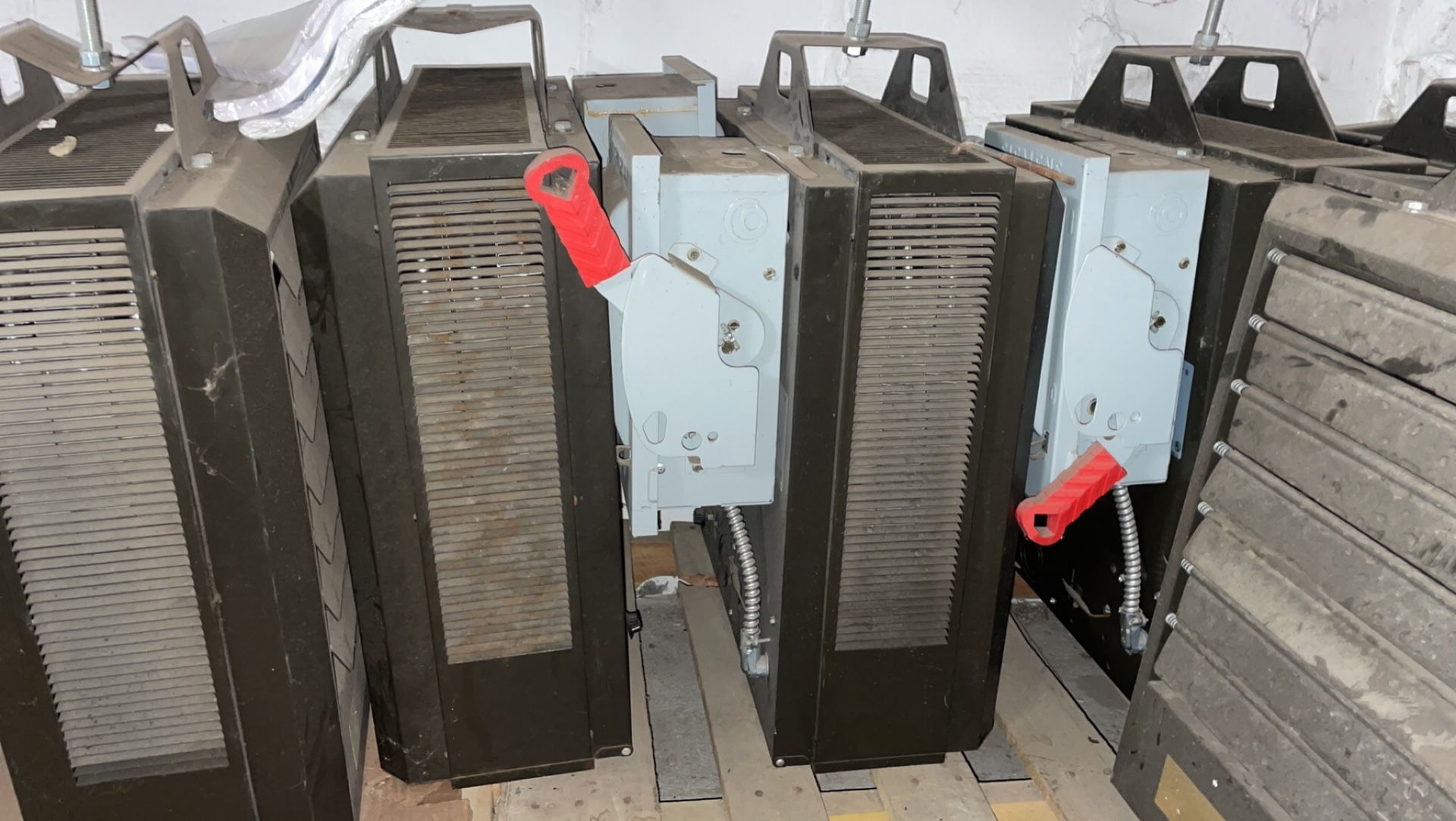 BERKO HORIZONTAL/DOWNFLOW UNIT HEATER