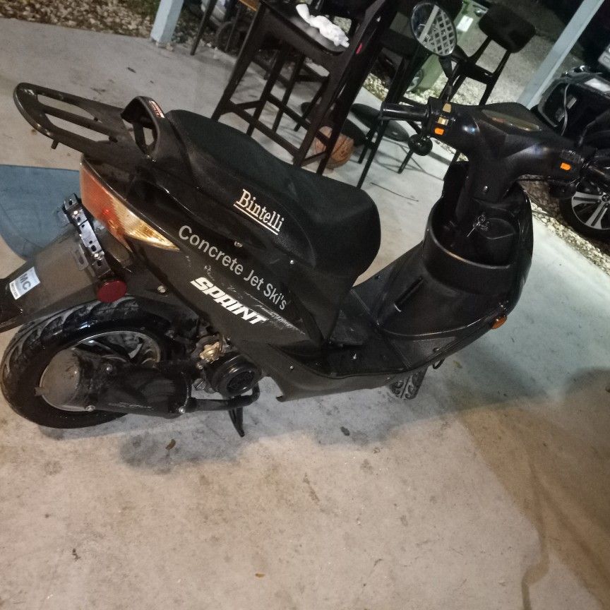 BINTELLI MOTOR SCOTTER