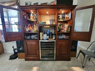 Wall Unit
