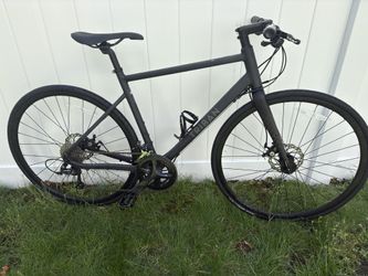 Triban RC500 Gravel Bike (Medium)