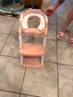 Potty chair