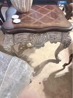 Antique style