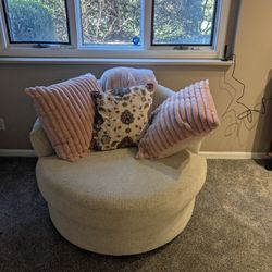 Swivel Loveseat & Ottoman