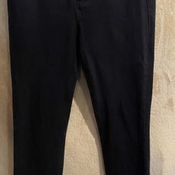 Soft Surroundings~women’s black jeans