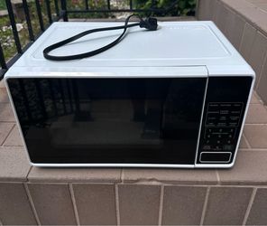 White Countertop Microwave Oven