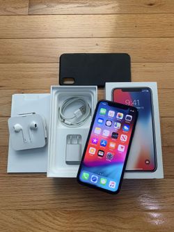 iPhone X 64GB Unlocked