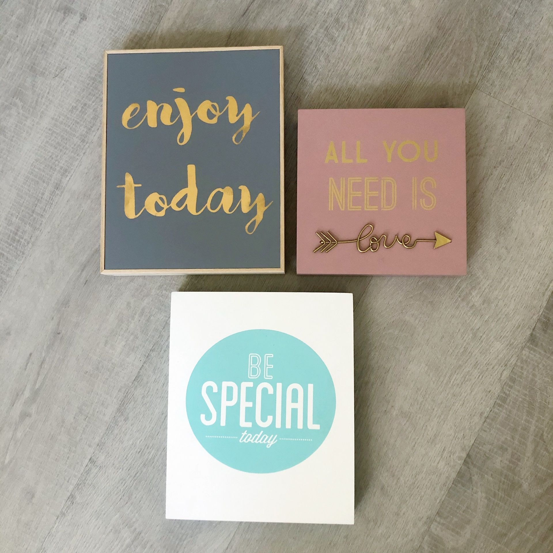 Set of 3 Wood Wall Arts
