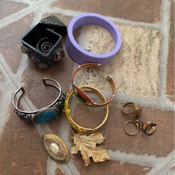 Bracelet Lot