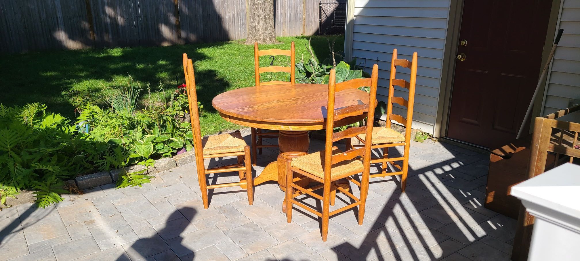 Oak Table