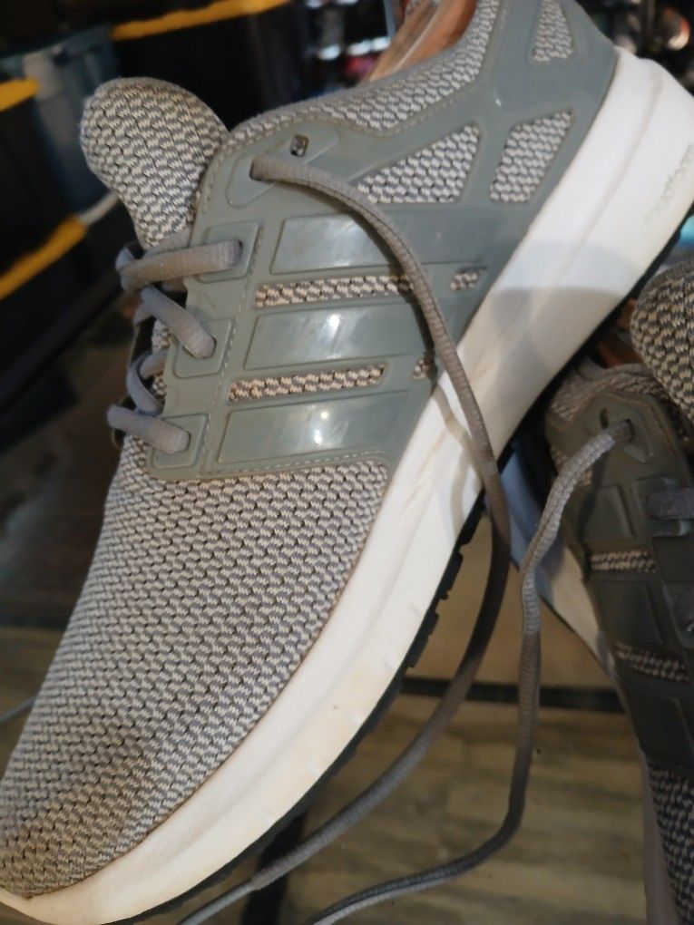 Adidas Mens Energy Cloudfoam Size 11 Gray