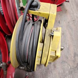Industrial Retractable Air and Fluid Hose Reels