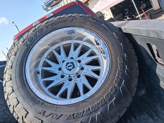 Tire and rims for a f250 or a f 350