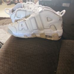 Nike Kids Size 3 youth  