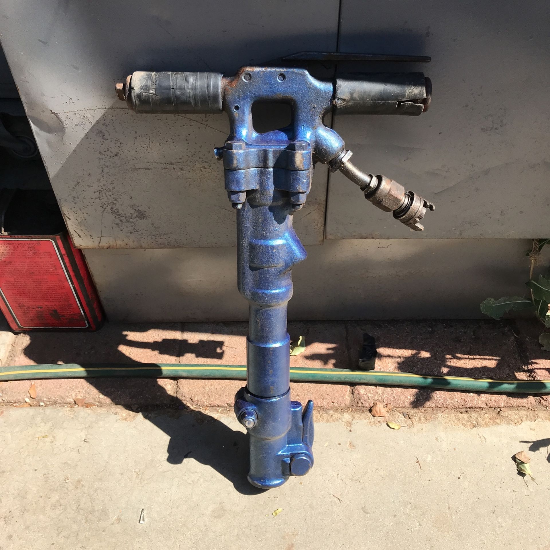 Air Jack Hammer 60lb for Sale in Bakersfield, CA OfferUp
