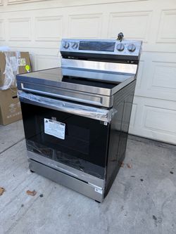Samsung 6.3 Cu. Ft. Electric Range!