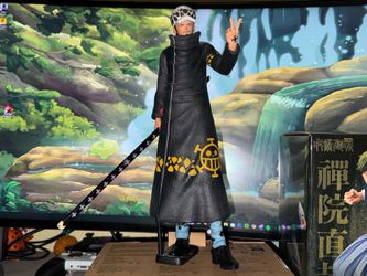 Trafalgar D. Law Figure