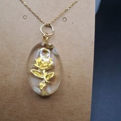 3D Golden Rose 🌹 Necklace 