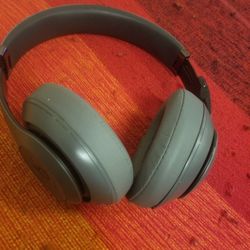 Beats Wireless Headphones AS IS